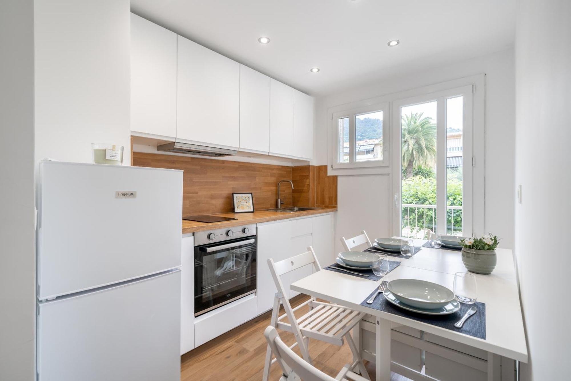 Modern Apartment, Steps From Tramway Appartement *